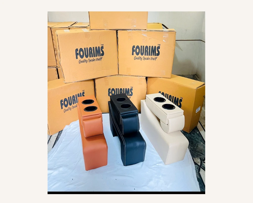 Luxury Baby Seat · Innova Crysta & Hycross for Toyota vehicles